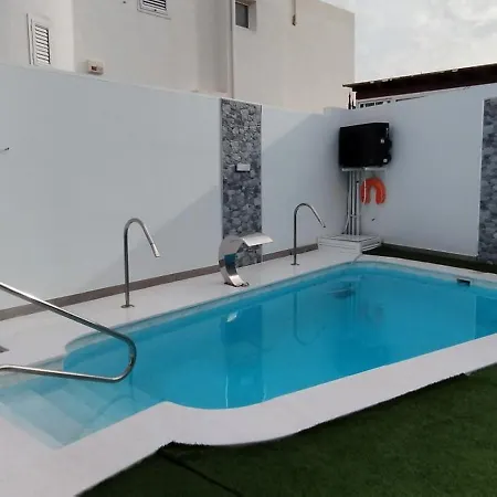 Villa Aries 3 *