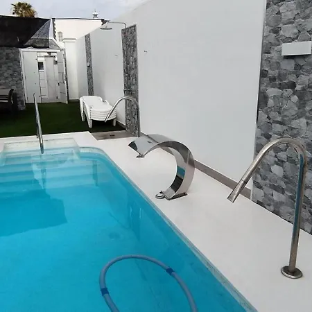 Aries 3 Villa *